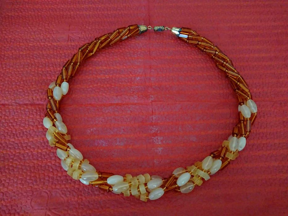 Старинни бижута в отличен вид
