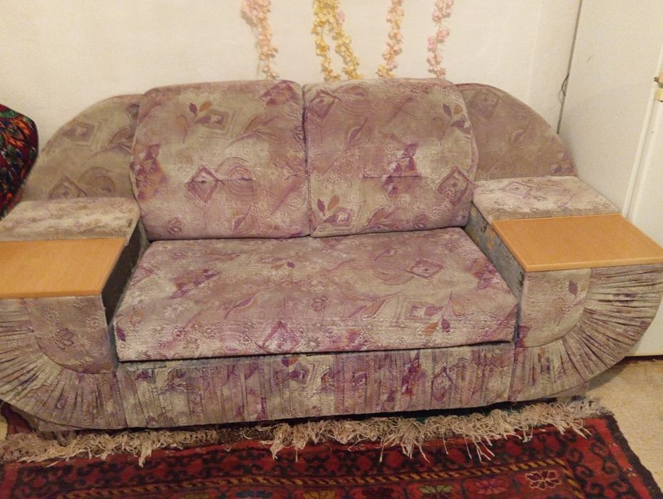 Продам диван 15000