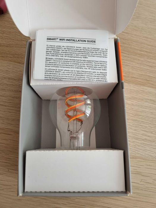 LedVance Smart+ WiFi E27 4,5W Classic clar RGB 827