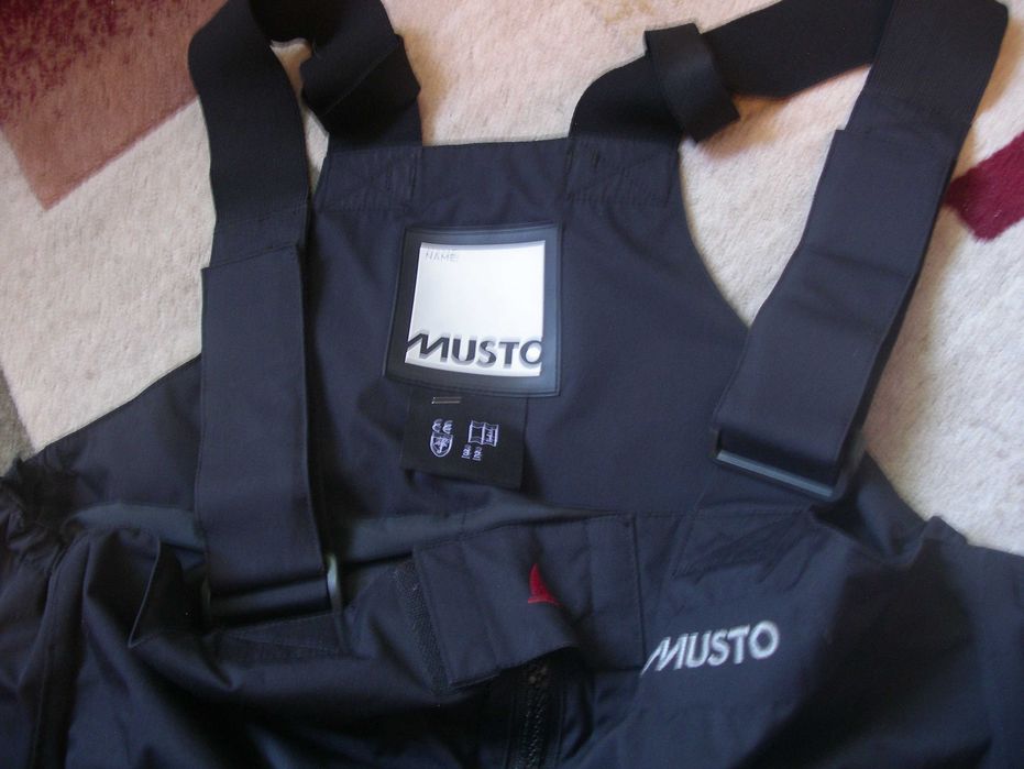 MUSTO панталон за водни  спортове