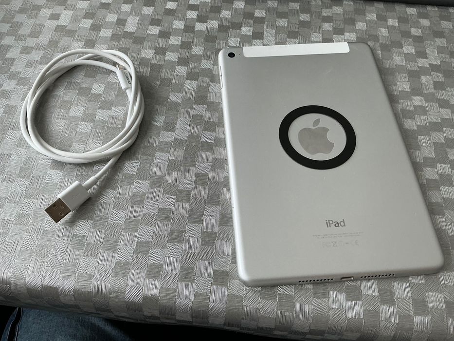 Apple iPad Mini 4 (16GB) – Culoare: Alb