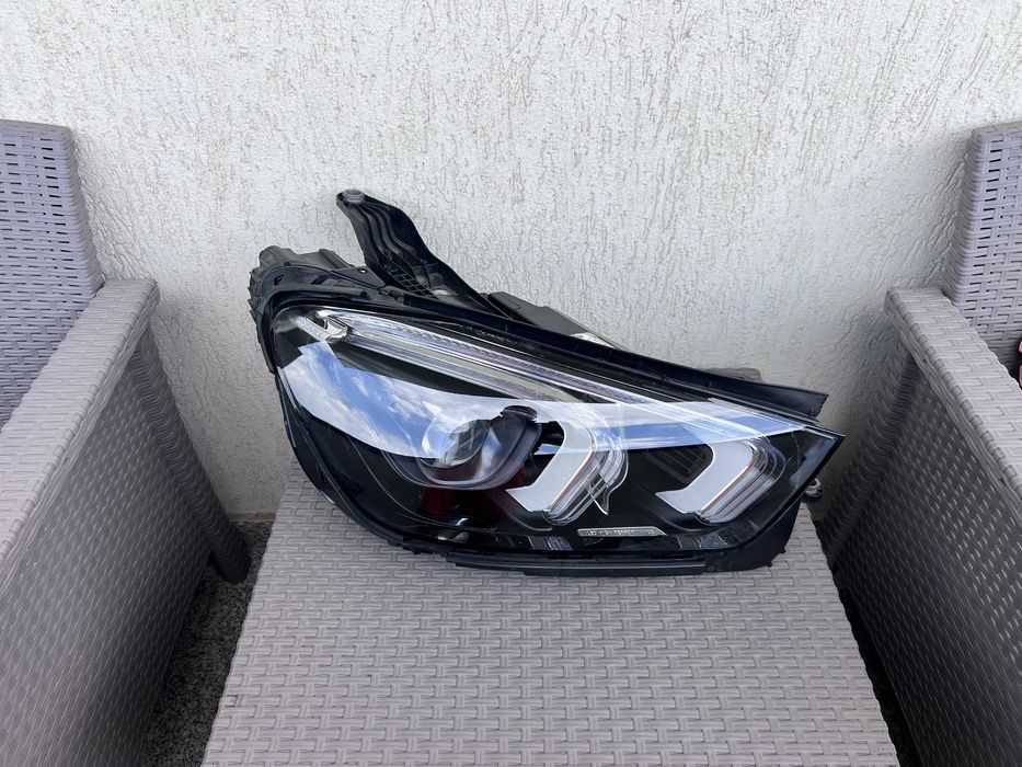 Far dreapta Mercedes GLE/W167, Facelift. Cod A1679069604