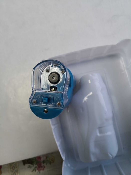 Mini microscop portabil cu baterie si marire 60-120x