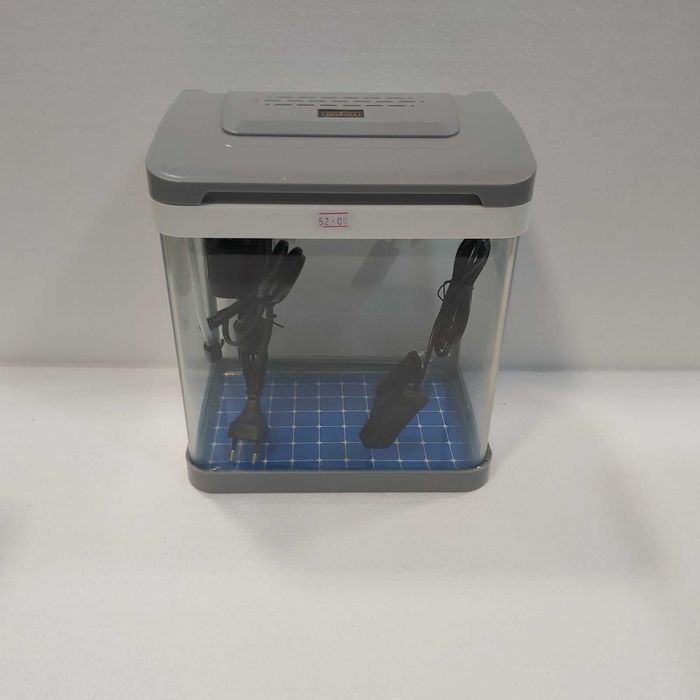 Аквариум 7 литра - оборудван