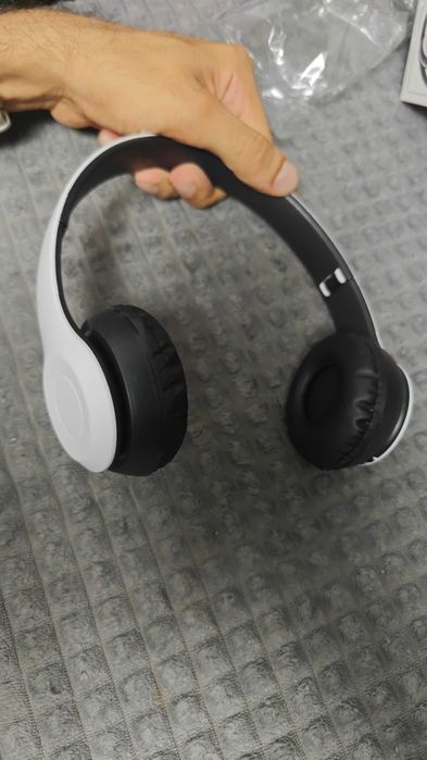 Căști Wireless P47 Bluetooth 5.0 Over-Ear, Pliabile, Bass Puternic și Microfon