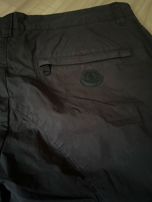 Мъжки долници moncler