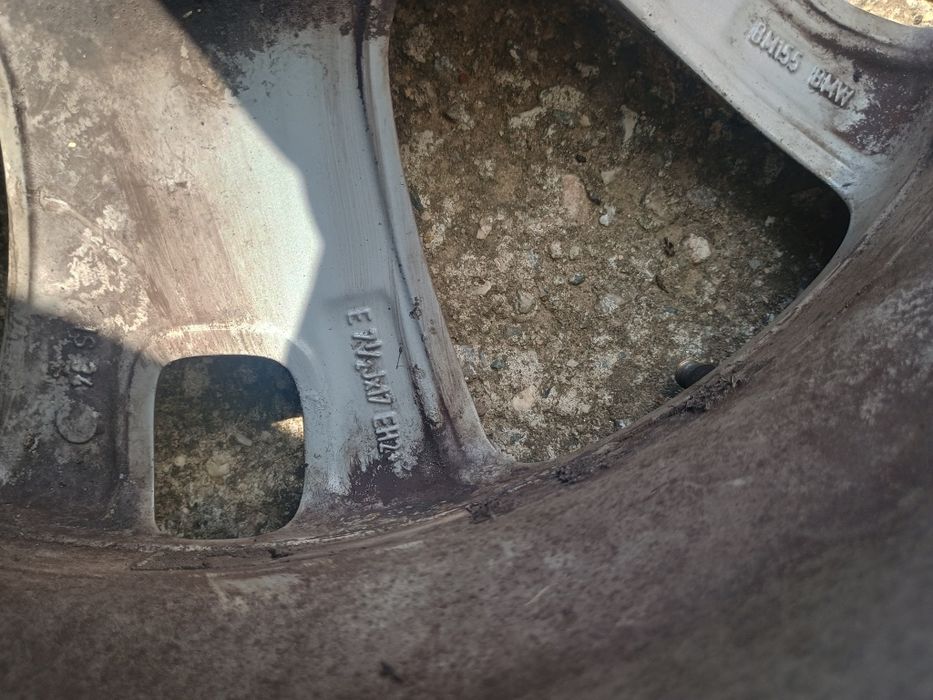 Джанти за БМВ 3 серия 17ки 225/45/17