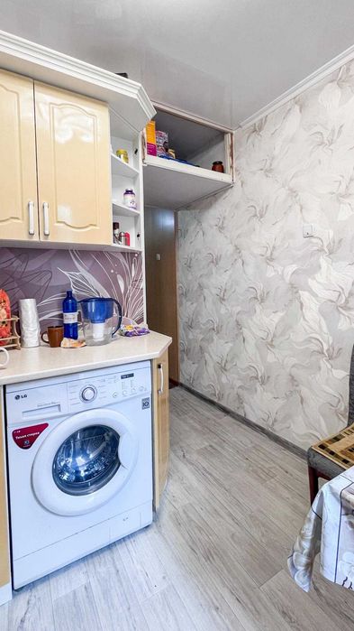Продам 2шку Жастар Даниил ИмпериЯ