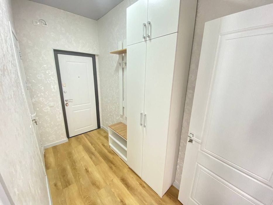 Продам свою 1-ком кв-ру, Куйлюк-5, метро Киёт