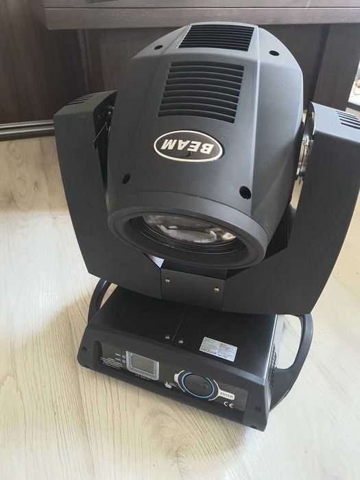 Joc lumini MOVING HEAD BEAM 230 7r + case noi sigilate Profesionale