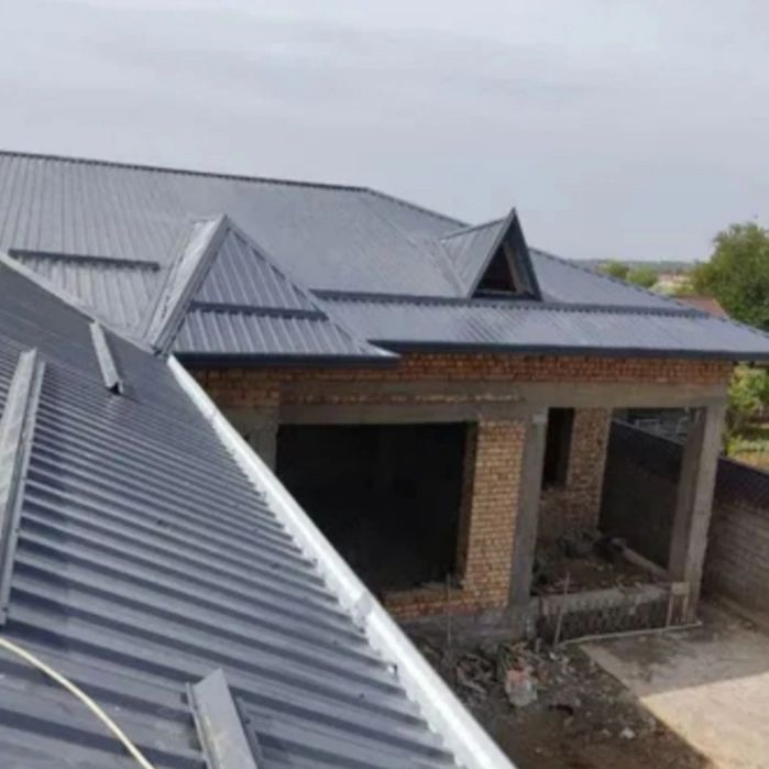 Tom yopish xizmati.  Кровельные работы