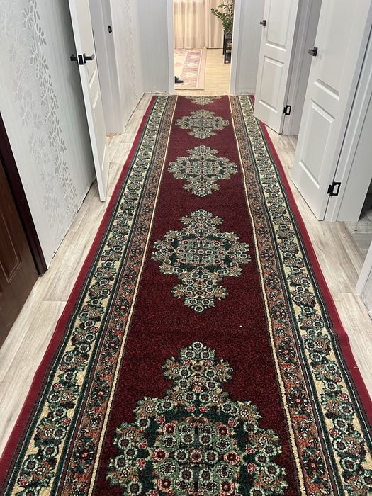 Продам ковровую дорожку