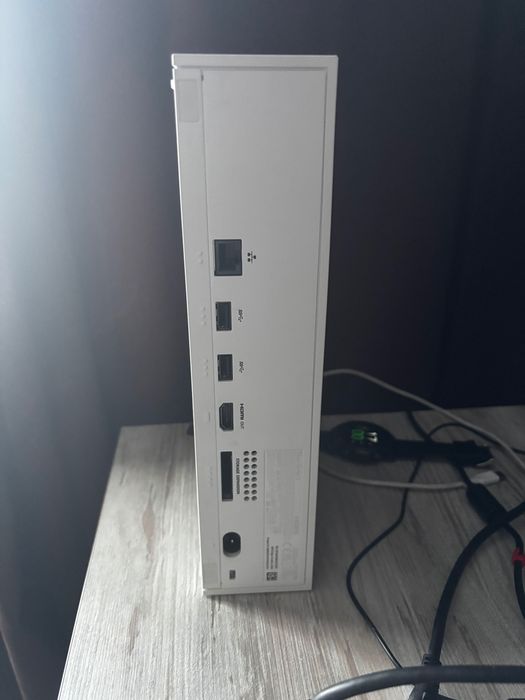 Продаю Xbox series S