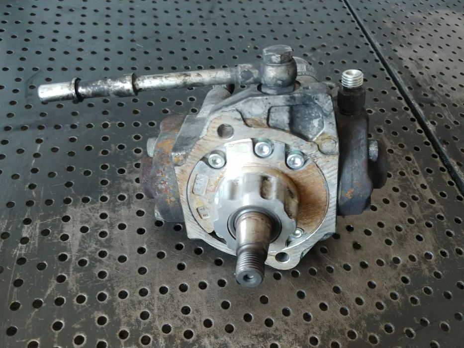 pompa inalta 1.7 cdti a17dtr opel  astra j 55581884 hu294000-1011