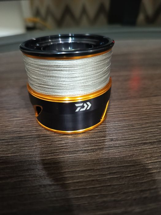 Шпуля Daiwa LT 3000S.