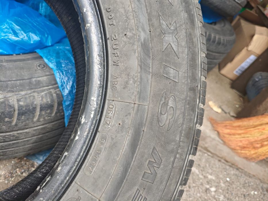 Продам резину летнюю на Прадо!