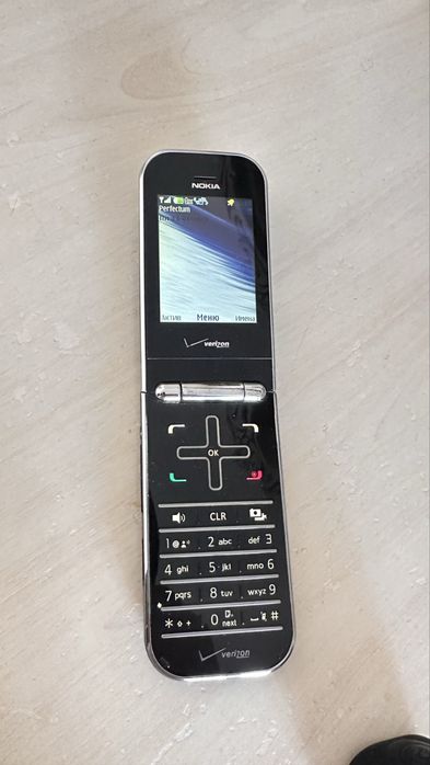 Нокиа 7208 перфектом холати яхши