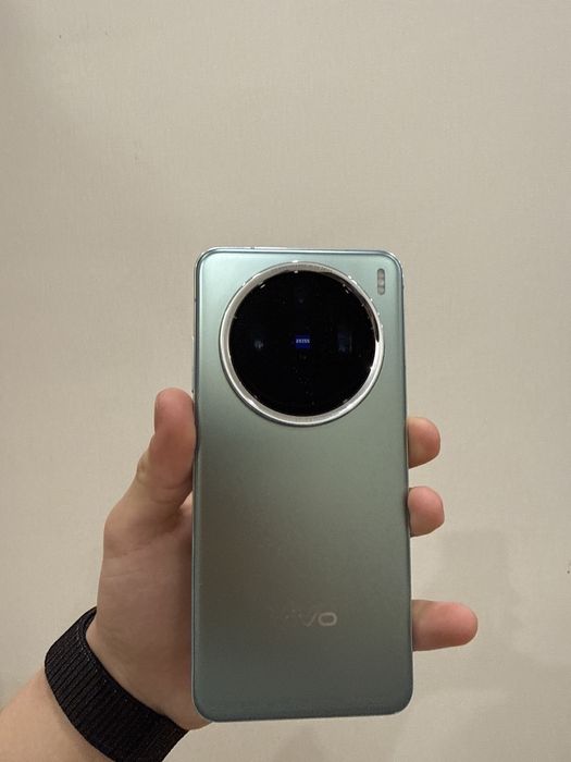 Vivo x200 16/512gb global