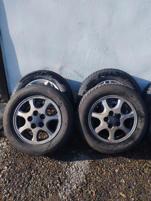 Шины жир на оригинальных дисках