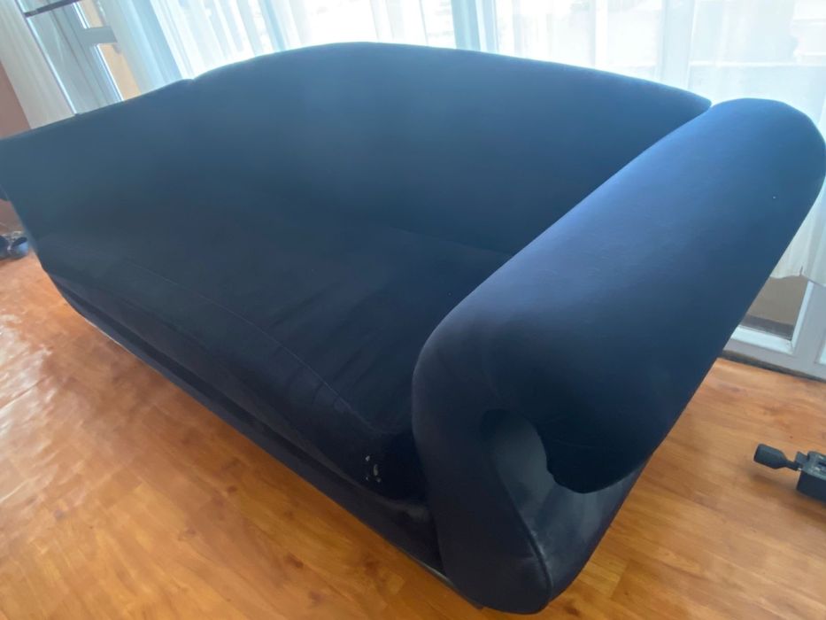 Продам диван велюровый