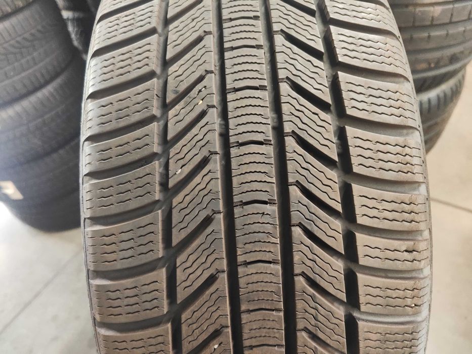 4бр.зимни гуми 245/45/19 Continental