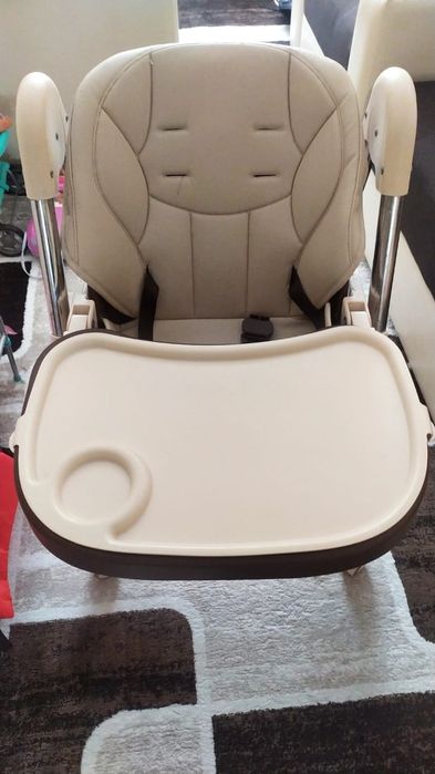 Продам складной стульчик для кормления