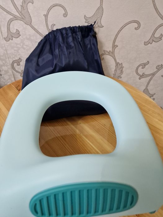 Дорожный детский горшок