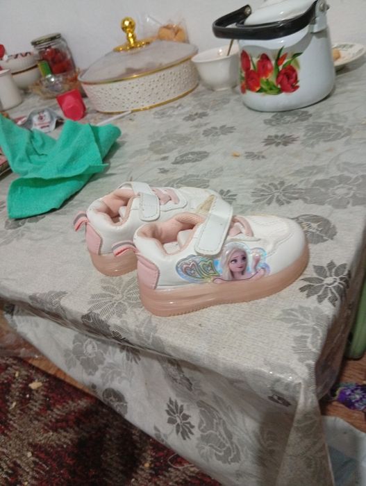 Детский кроссовки для девочек