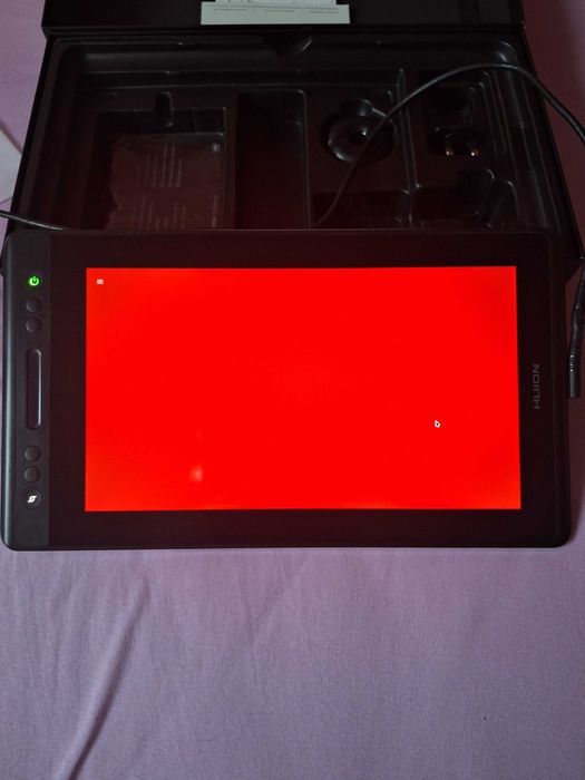 Huion Kamvas Pro 13 Gen1 - Funcțional - Ecran cu Defecte Estetice