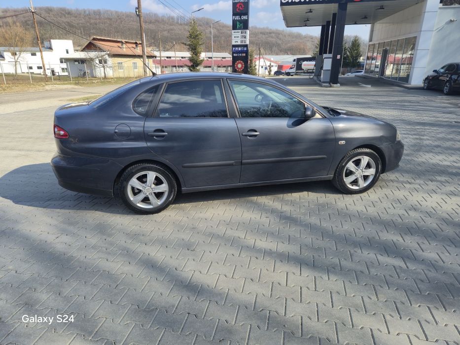 Seat cordoba 1.6 benzină 5800lei