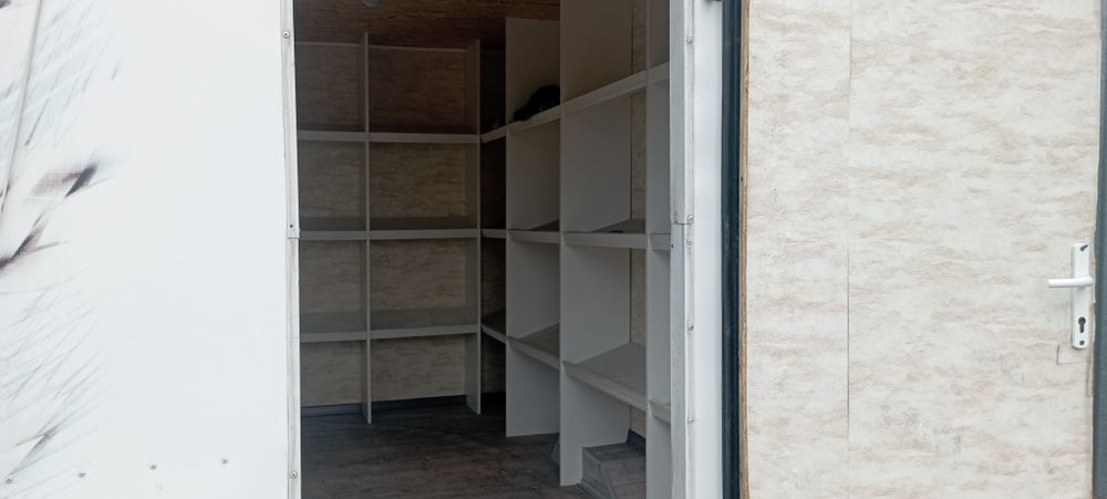 Продам торговый прицеп