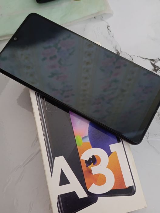 2ta telifon sotiladi bolishi 2tasi 2mln