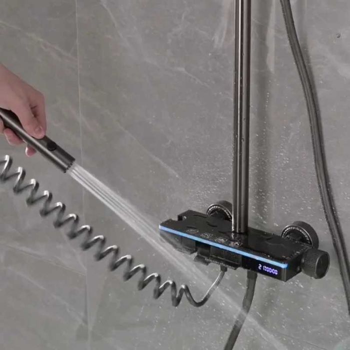 Модерен интелигентен душ с дисплей и LED подсветка D27