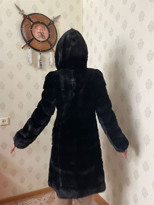 Продам срочно шубу