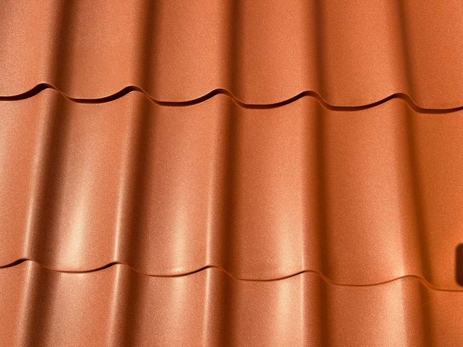 Tabla tip tigla Ral 8017 Mat 0,46 mm