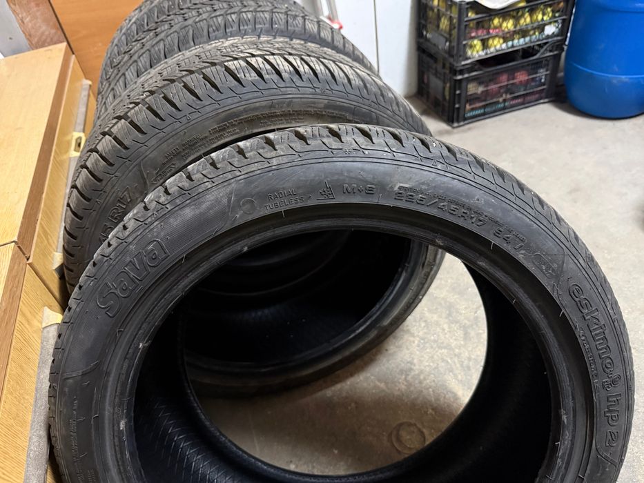 Зимни гуми сава 225/45r17