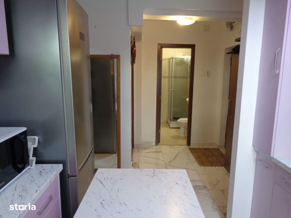 Apartament 2 camere decomandat 60 mp etaj 2 Podgoria la cheie