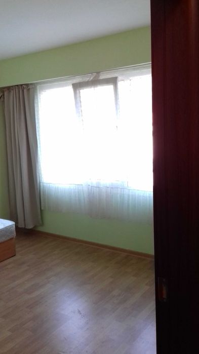 Дава се под наем Тристаен апартамент в Варна, Галата - 70 кв.м за 255 € - Снимка #4