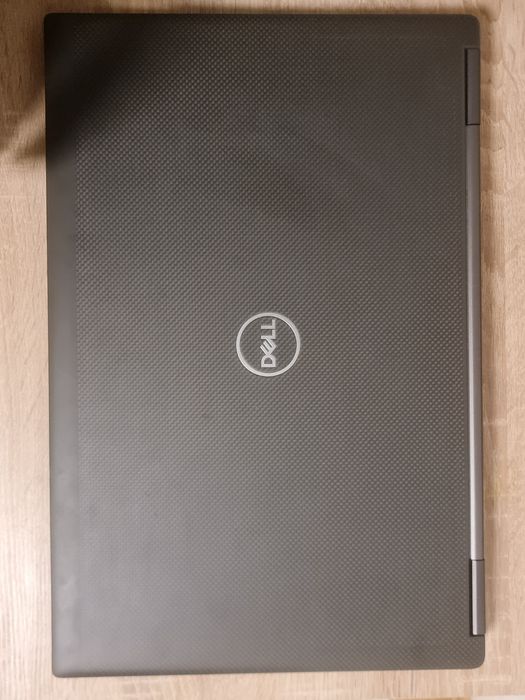 Laptop Dell Precision 7740 i7 9750H video AMD Radeon Pro WX 3200