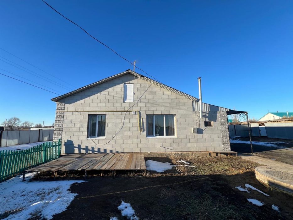 Дом в жилом массиве Акшат