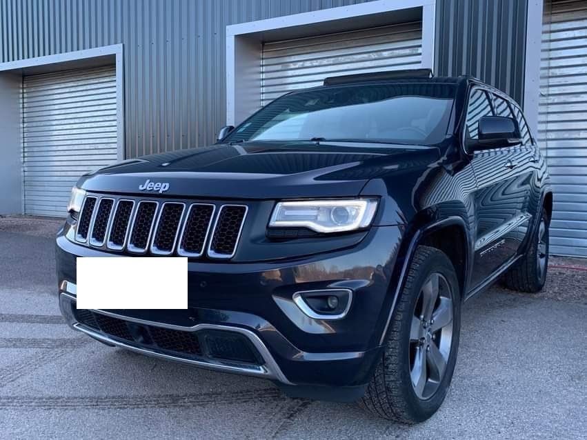 Продавам Jeep Grand Cherokee WK2 на части