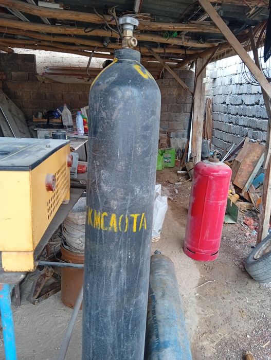 Kislorod balon sotiladi ugli kirslorod yarim zaprafkalari ham bor