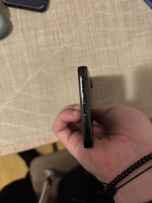 Vand Samsung S23 256 GB