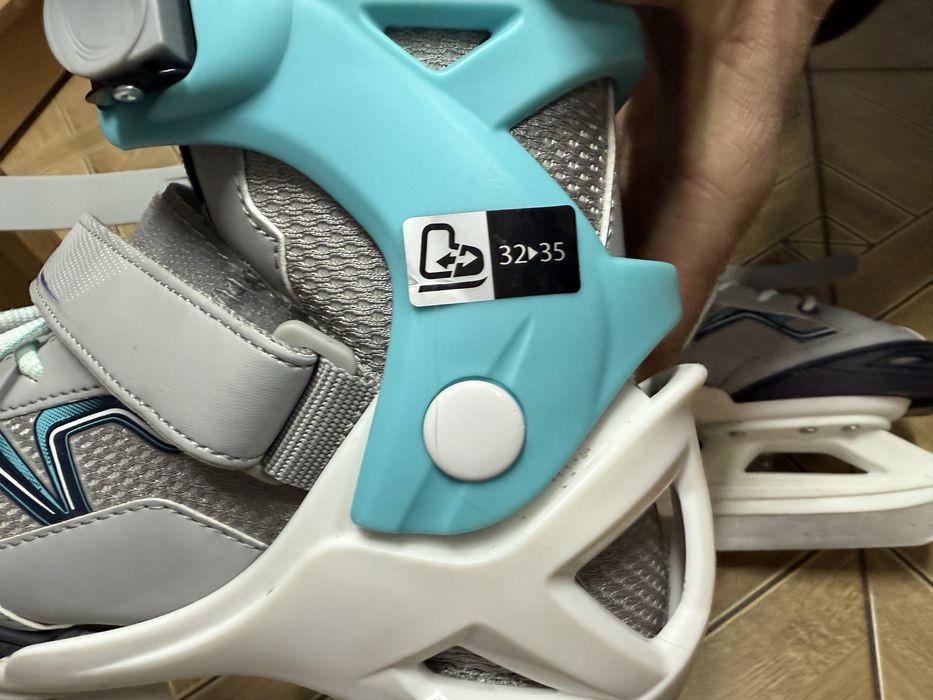 Продам коньки фигурные для девочки