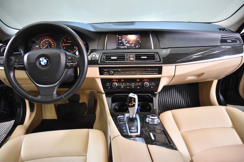 BMW 5 Series 2016 — imagine 29