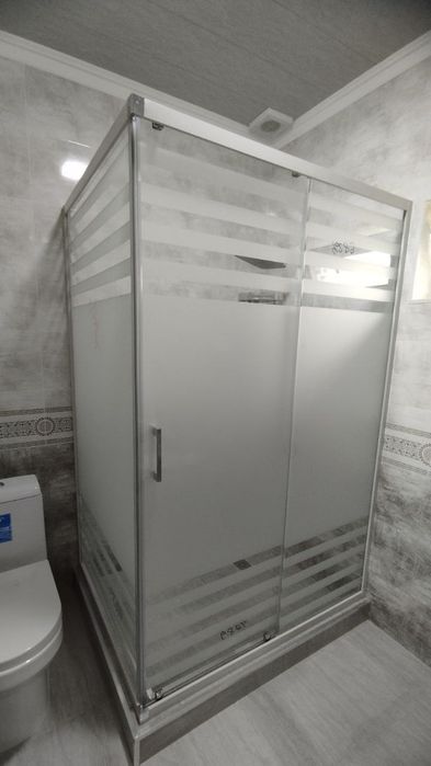 Dush kabina 6-10 mm kalyonniy oynadan kalit oyna