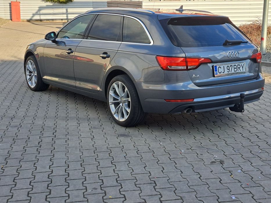 Vând Audi A4 2.0 TDI automat