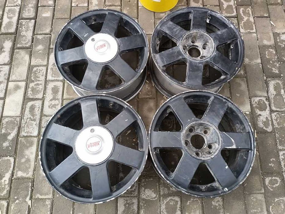 Продам легкосплавные диски R16 на Mercedes.