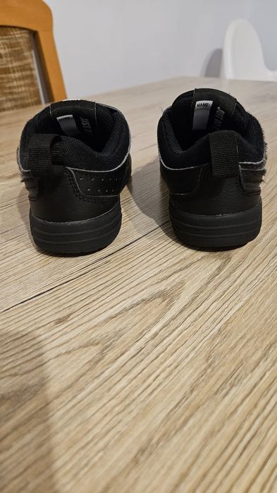 Pantofi Nike ,marime 32
