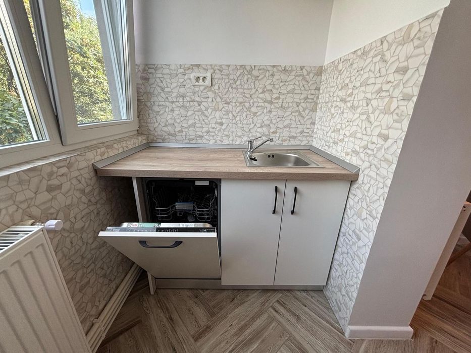 Închiriez apartament 2 camere, complet renovat